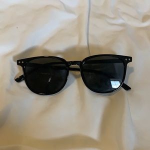 Black sunglasses